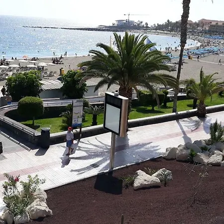 Cornelia's 1b Between Vistas & Cristianos